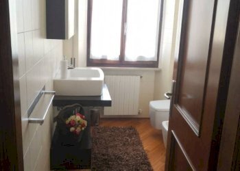 Three-room apartment Terni - photo 15