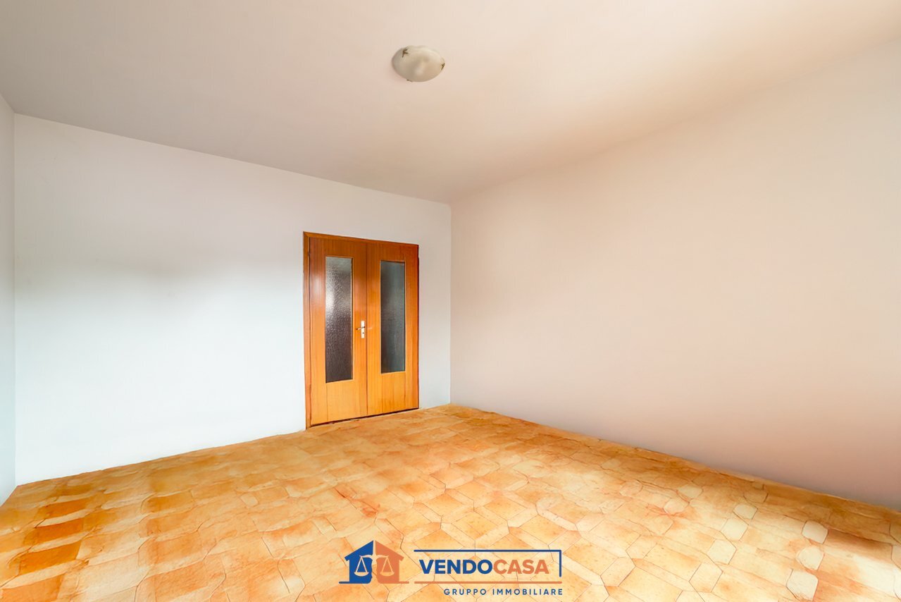 Three-room apartment Carmagnola - photo 2