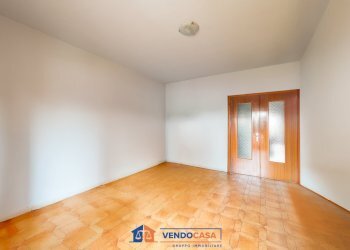 Trilocale Carmagnola - foto 8
