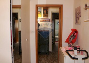 Hall / corridoio - Trilocale Via Antonio Merlino
 
65, Catania - foto 7