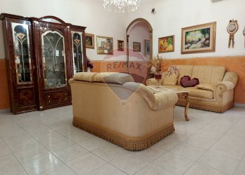 Soggiorno - Appartamento Via Alcantara
 
10, Catania - foto 1