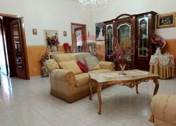 Soggiorno - Appartamento Via Alcantara
 
10, Catania - foto 2