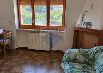 Camera / camera da letto - Appartamento Via Cavour
 
57, Lettopalena - foto 13