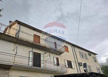 Edificio all\'aperto - Appartamento Via Cavour
 
57, Lettopalena - foto 21