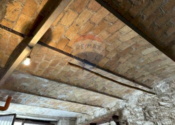 Dettagli - Semi-detached house Via Nazionale
 
30, Pizzone - photo 5