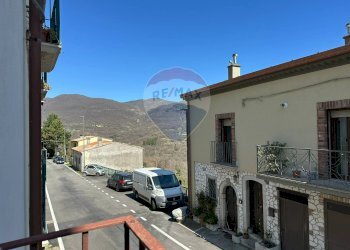 Edificio all\'aperto - Semi-detached house Via Nazionale
 
30, Pizzone - photo 35