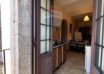 Cucina - Semi-detached house Via Nazionale
 
30, Pizzone - photo 39