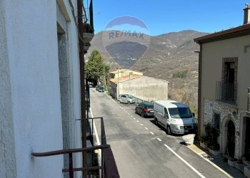 Balcone - Semi-detached house Via Nazionale
 
30, Pizzone - photo 52