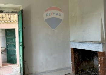 Stanza vuota - Semi-detached house Via Cerreto, Filignano - photo 20