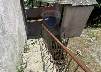 Scale - Semi-detached house Via Cerreto, Filignano - photo 31