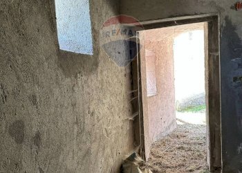 Stanza vuota - Semi-detached house Via Cerreto, Filignano - photo 54