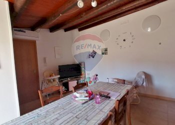 Sala da pranzo - Casa indipendente Via Carrubbelle
 
99, Ragusa - foto 5