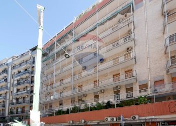 Edificio all\'aperto - Appartamento Via San Lorenzo
 
7, Bari - foto 1