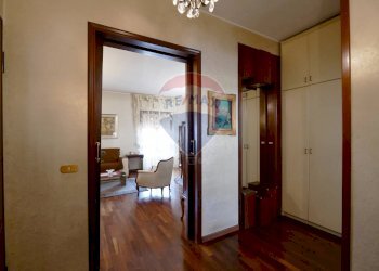 Hall / corridoio - Appartamento Via San Lorenzo
 
7, Bari - foto 3