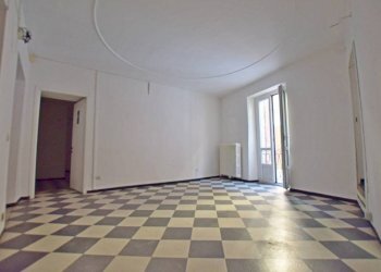 Cucina - Appartamento piazza Cesare Battisti, 2, Mondovì - foto 14