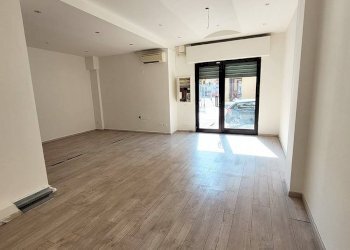 Interno non residenziale - Shop via Ferrarese, 160, Bologna (neighborhood Corticella) - photo 5