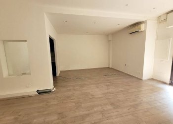 Stanza non arredata - Shop via Ferrarese, 160, Bologna (neighborhood Corticella) - photo 1