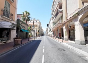 Zona - Quadrilocale via Vittorio Emanuele II, 109, Bordighera - foto 4