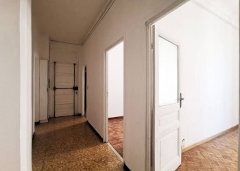 Corridoio - Quadrilocale via Vittorio Emanuele II, 109, Bordighera - foto 22