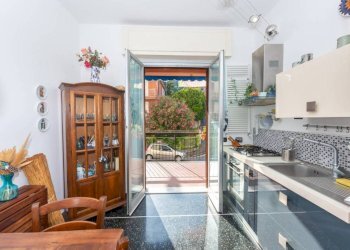Cucina - Three-room apartment via San Lorenzo, 20, Cogoleto - photo 7