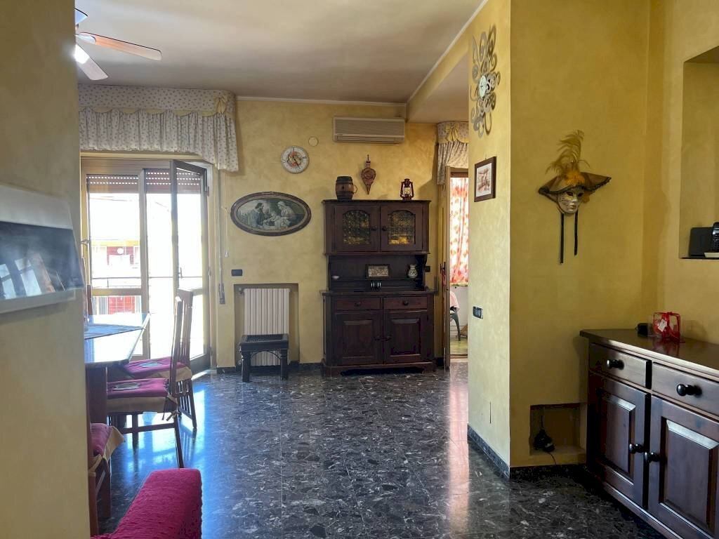 Cucina - Quadrilocale viale Vesuvio, 56, Volla - foto 3