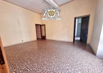 Salone - Appartamento via Umberto I, 5, Busca - foto 17