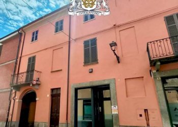 Facciata - Appartamento via Umberto I, 5, Busca - foto 2