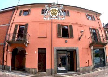 Facciata - Appartamento via Umberto I, 5, Busca - foto 3