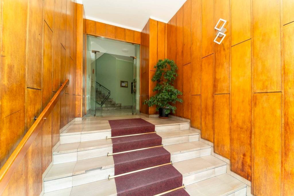 Interno palazzo - Two-room apartment corso Tortona, 26, Torino - photo 3