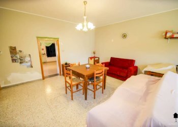 Salone - Villa strada Casale, 23, Crescentino - foto 34