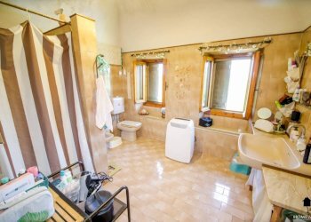 Bagno - Villa strada Casale, 23, Crescentino - foto 38