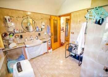 Bagno - Villa strada Casale, 23, Crescentino - foto 40