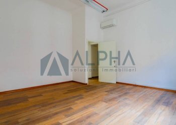 Camera da letto - Negozio corso della Repubblica, Forlì - foto 9