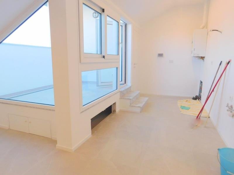 Trilocale Savona (zona Villetta) - foto 3