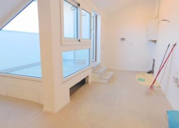 Trilocale Savona (zona Villetta) - foto 3