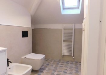 Trilocale Savona (zona Villetta) - foto 13