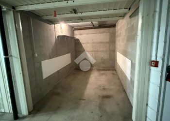 Box Via Privata Procopio, Milano (neighborhood Washington) - photo 10