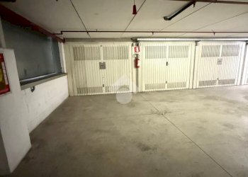 Box Via Privata Procopio, Milano (neighborhood Washington) - photo 17