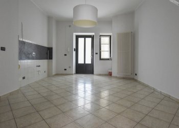 Bilocale Via Montebello  30, Pinerolo - foto 2