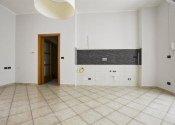 Bilocale Via Montebello  30, Pinerolo - foto 3