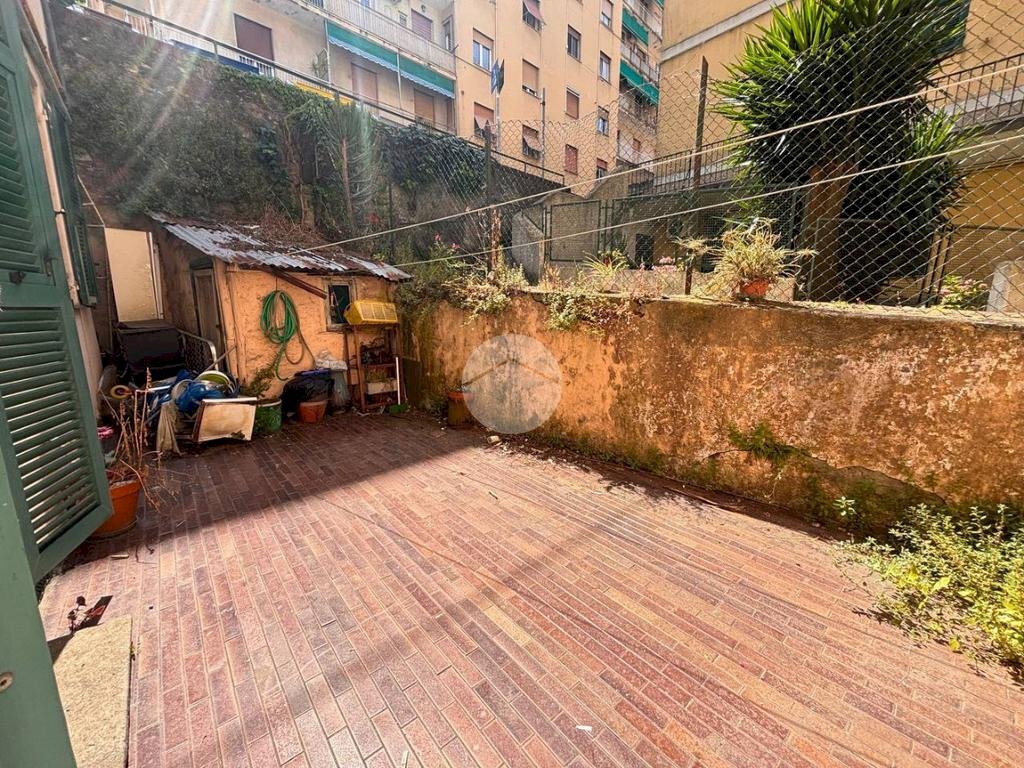 Four-room apartment Via Giulio Tanini, Genova (neighborhood Borgoratti) - photo 2