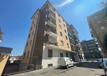 Three-room apartment Vicolo San Giacomo, Magenta - photo 1