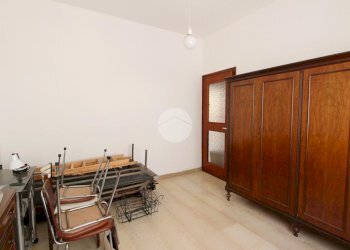 Three-room apartment Vicolo San Giacomo, Magenta - photo 9