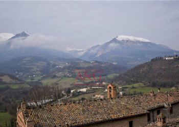 Foto 19 - Quadrilocale via Varano
 
1, Montefortino - foto 19