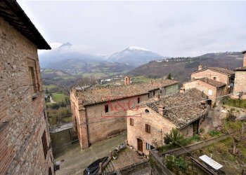 Foto 21 - Quadrilocale via Varano
 
1, Montefortino - foto 21