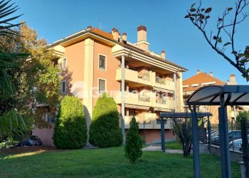 Foto 1 - One-room apartment Via Maddalena di Canossa
 
30, Magenta - photo 1