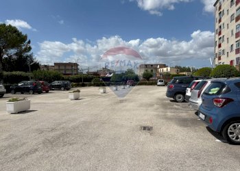 Edificio all\'aperto - Quadrilocale Via Giovanni Paisiello
 
7, Acerra - foto 18