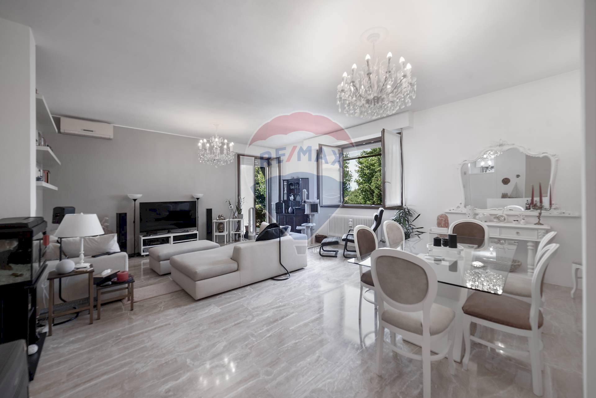 Sala da pranzo - Quadrilocale della Novella, Nerviano - foto 2