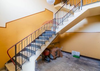 Scale - Casa indipendente Via Beato Angelico
 
9, Acireale - foto 3