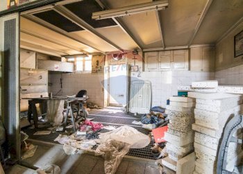 Dispensa di stoccaggio - Casa indipendente Via Beato Angelico
 
9, Acireale - foto 34